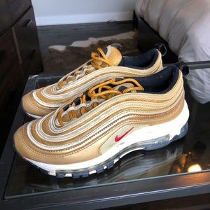 Nike Air Max 97 OG QS Metallic Gold Sneakers Women's 6 / 4.5 Youth